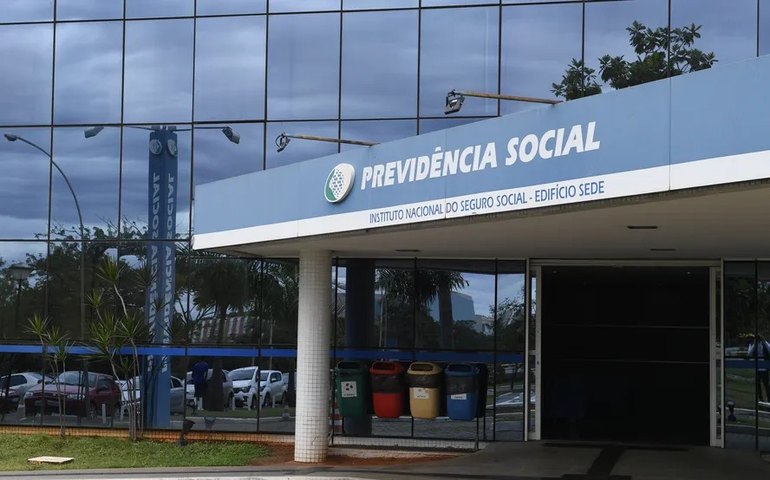 Previdência prevê alterar prazos de concessão de auxílio-doença por Atestmed 
