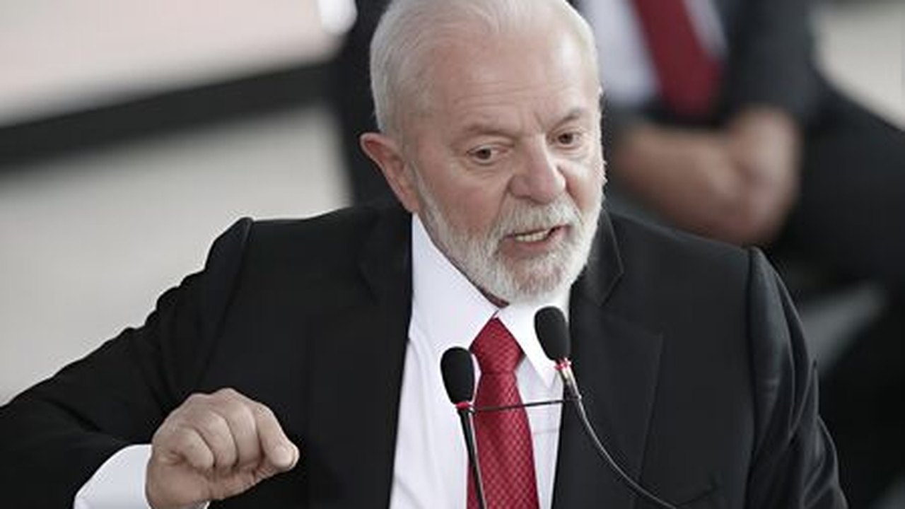 Análise: discurso de Lula no Mercosul é recado direto para Milei