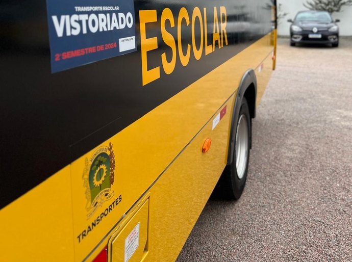 Sequência de acidentes com estudantes reacende alerta sobre transporte escolar clandestino e falta de inspeção veicular