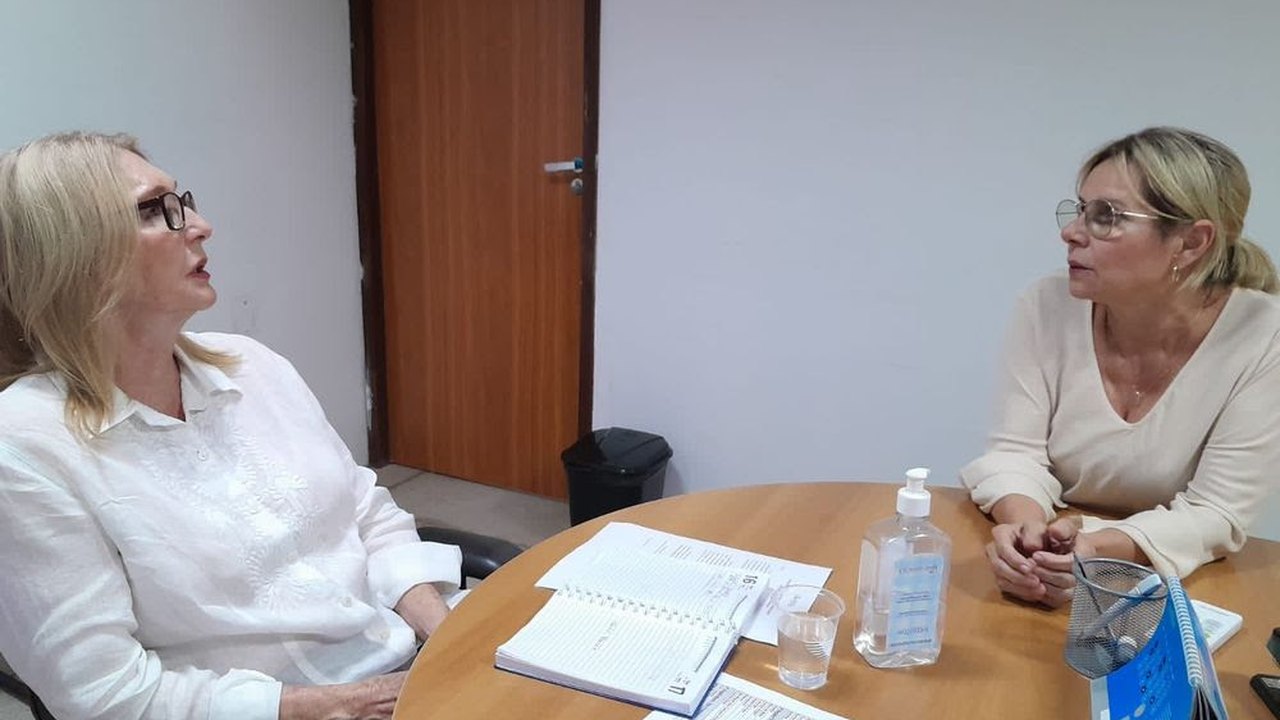 Presidente do Sistema OCB/AL se reúne com nova secretária do Gabinete Civil