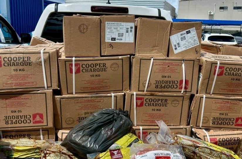 Vigilância Sanitária apreende mais de dois mil quilos de produtos vencidos na Levada