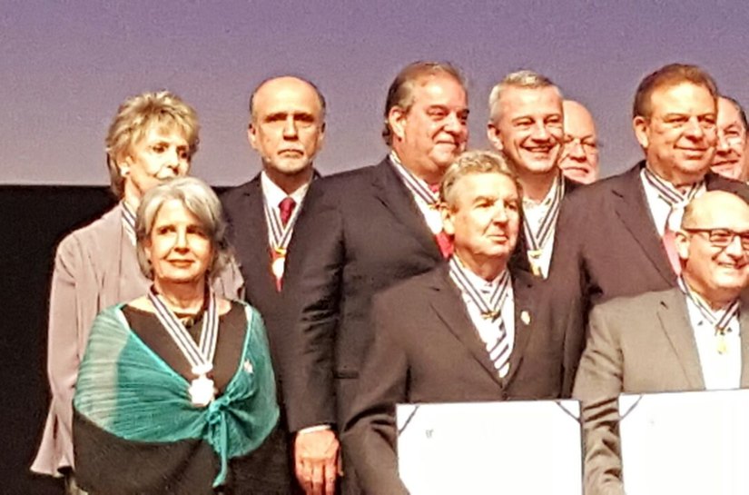 Cardiologista alagoano recebe homenagem nacional