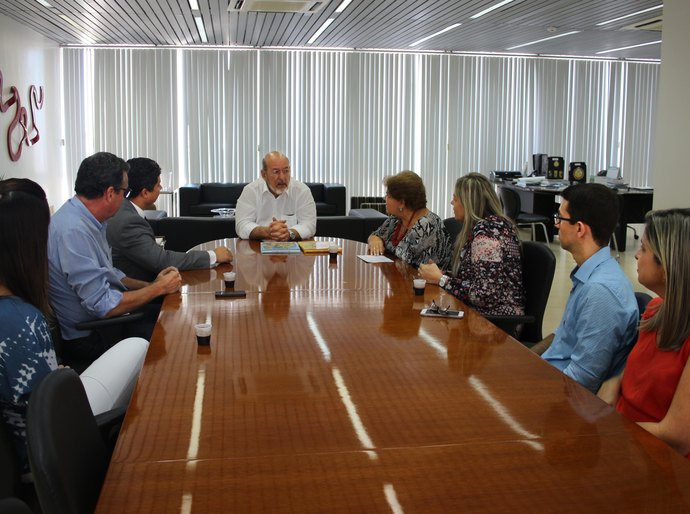 Sesi firma parceria com Semed em projeto de educação proposto pela CGU