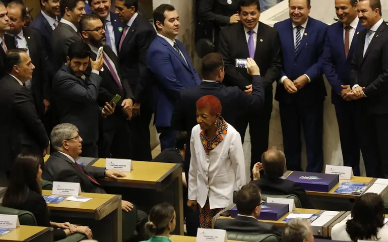 Lideranças negras destacam atuação política de Leci Brandão