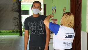 Rosário do Catete vai vacinar população com 25 anos ou mais