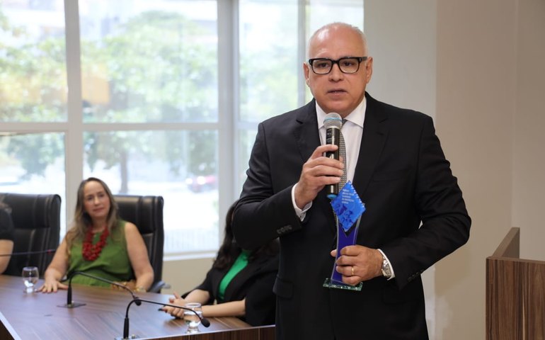 Ministério Público tem trabalho reconhecido e recebe Prêmio Sérvio Túlio Marinho da OAB/AL