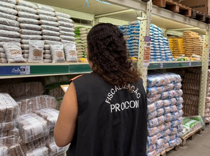 Procon Maceió divulga pesquisa de itens da cesta básica