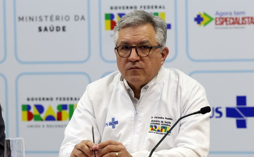 'Saúde e soberania não se negociam', diz Padilha após sanção dos EUA