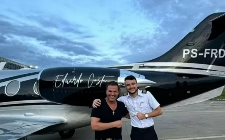 Eduardo Costa grava vídeo com jatinho: veja outros luxos do sertanejo