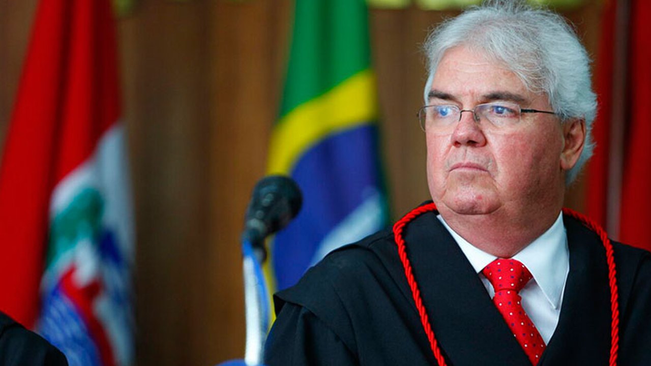 Procurador Geral de Justiça opina pela inconstitucionalidade dos descontos de 14% da Reforma da Previdência de Renan Filho