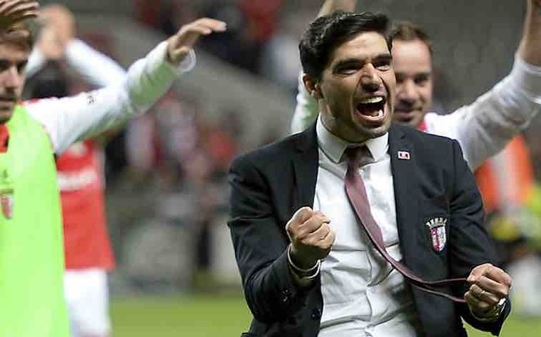 Rony aumenta em 15 vezes média de gols após chegada de Abel Ferreira ao Palmeiras