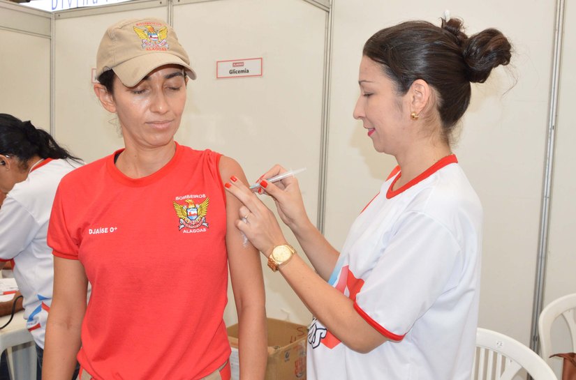 População de Junqueiro é beneficiada com serviços de saúde