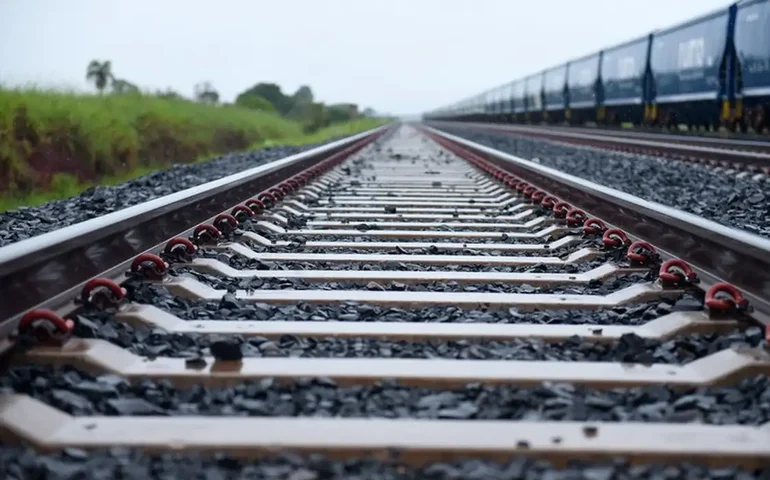 Justiça suspende audiências de renovação antecipada de concessão da Ferrovia Centro Atlântica