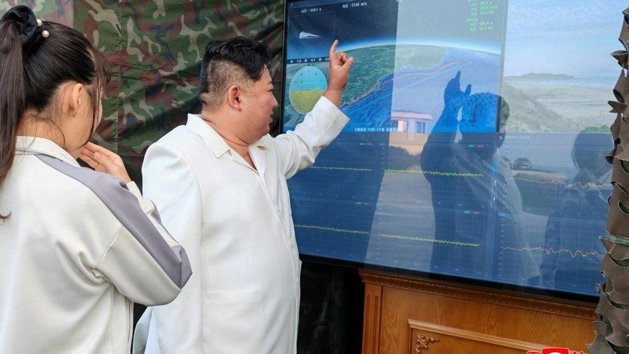 Kim Jong-un supervisiona teste de novo sistema de armas norte-coreano