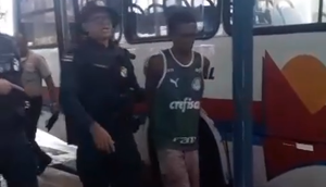 Homem é preso após praticar masturbação e sofrer tentativa de lichamento em terminal de ônibus de Aracaju
