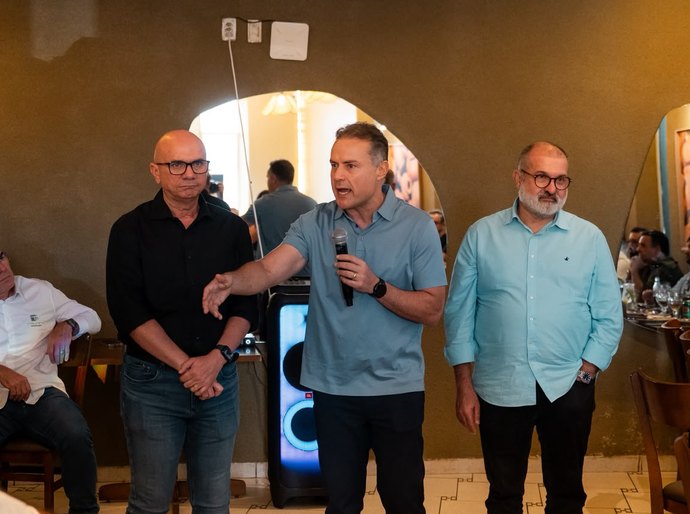 Renan Filho defende diálogo e previsibilidade em encontro com atacadistas de Alagoas