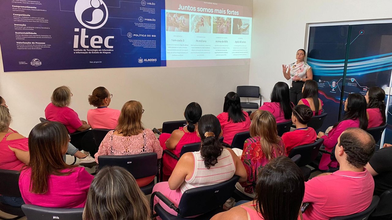 Outubro Rosa: ITEC promove palestra sobre prevenção ao câncer de mama