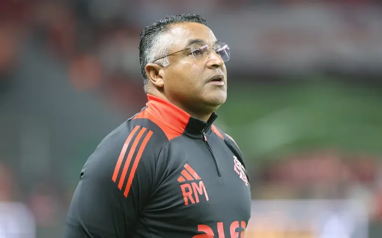 Roger Machado é oficializado como técnico do São Paulo e já lidera treino para enfrentar a Chapecoense