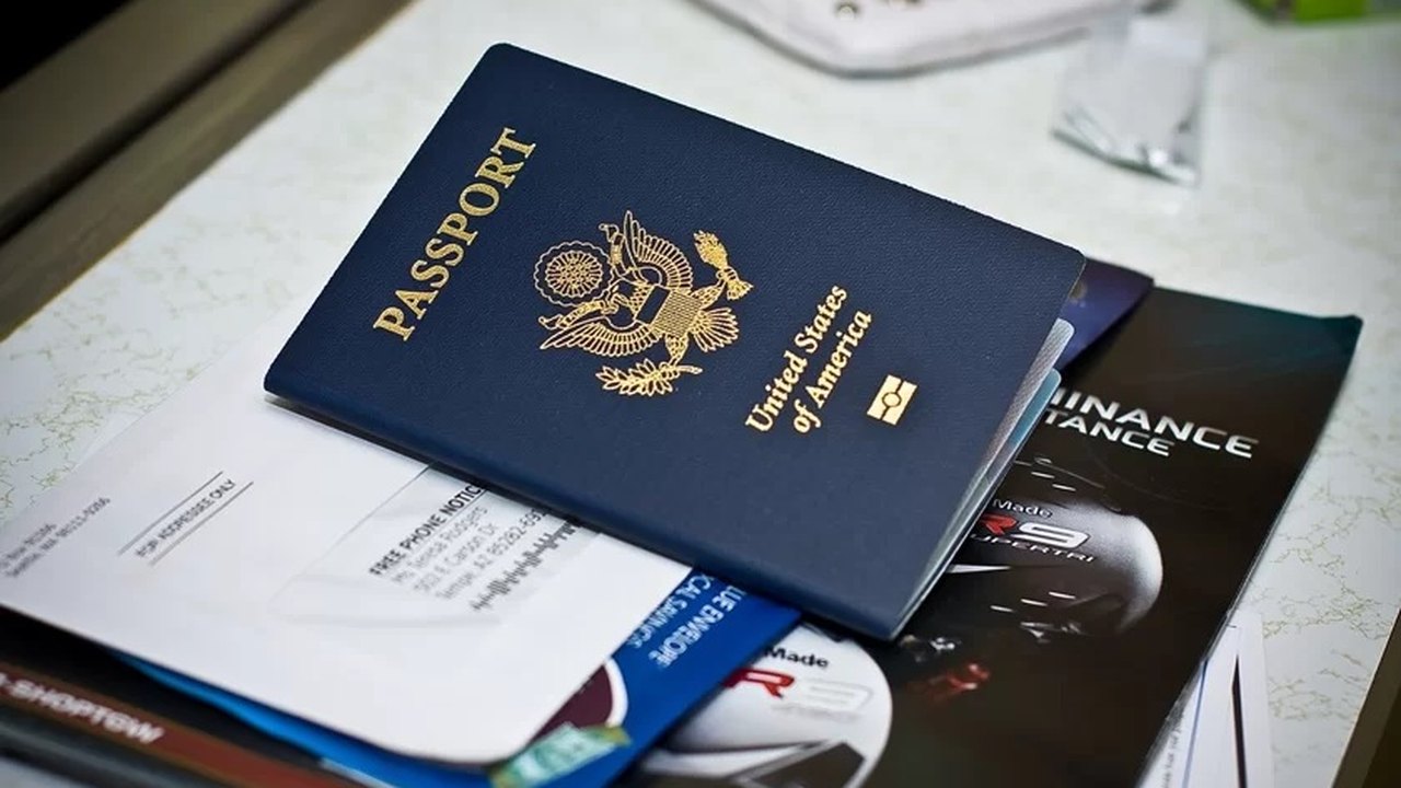 Colômbia inclui opção 'não binário' em passaportes