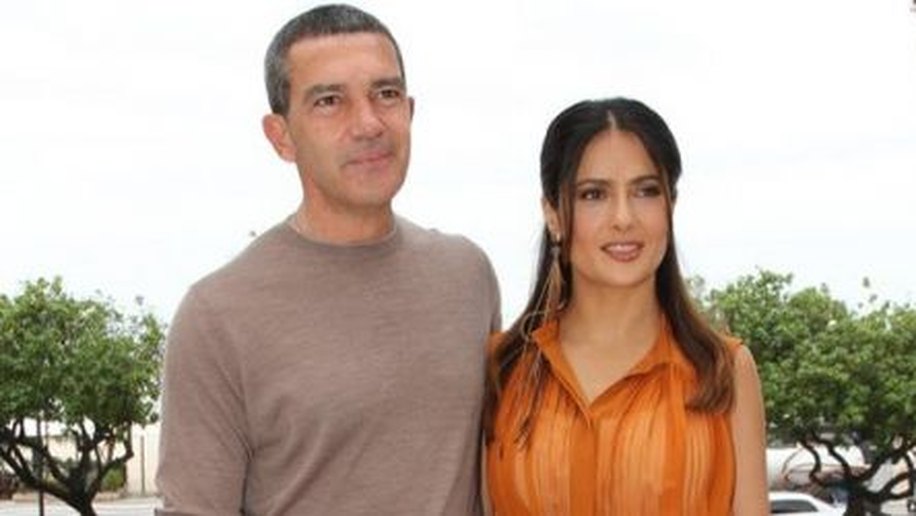 Antonio Banderas e Salma Hayek se derretem ao falar do Brasil