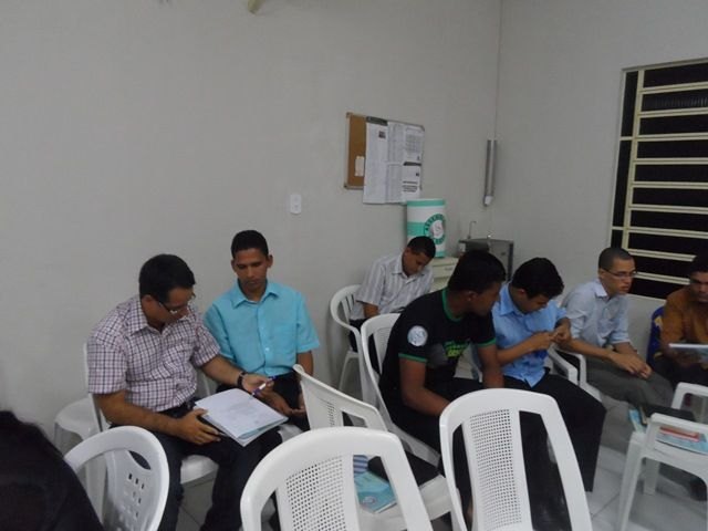 Aulas no curso de Teologia