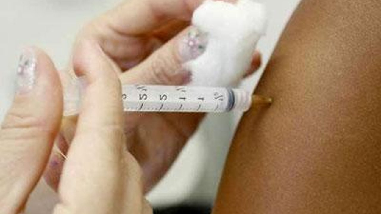 Estudo definirá público para receber vacina contra dengue