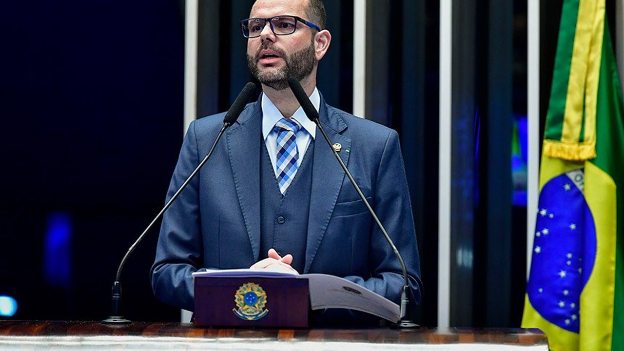 Seif defende gestão autônoma do Ministério da Pesca