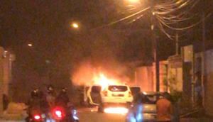 Carro pega fogo em Nossa Senhora do Socorro / Foto: Foto: Reprodução/Portal A8SE