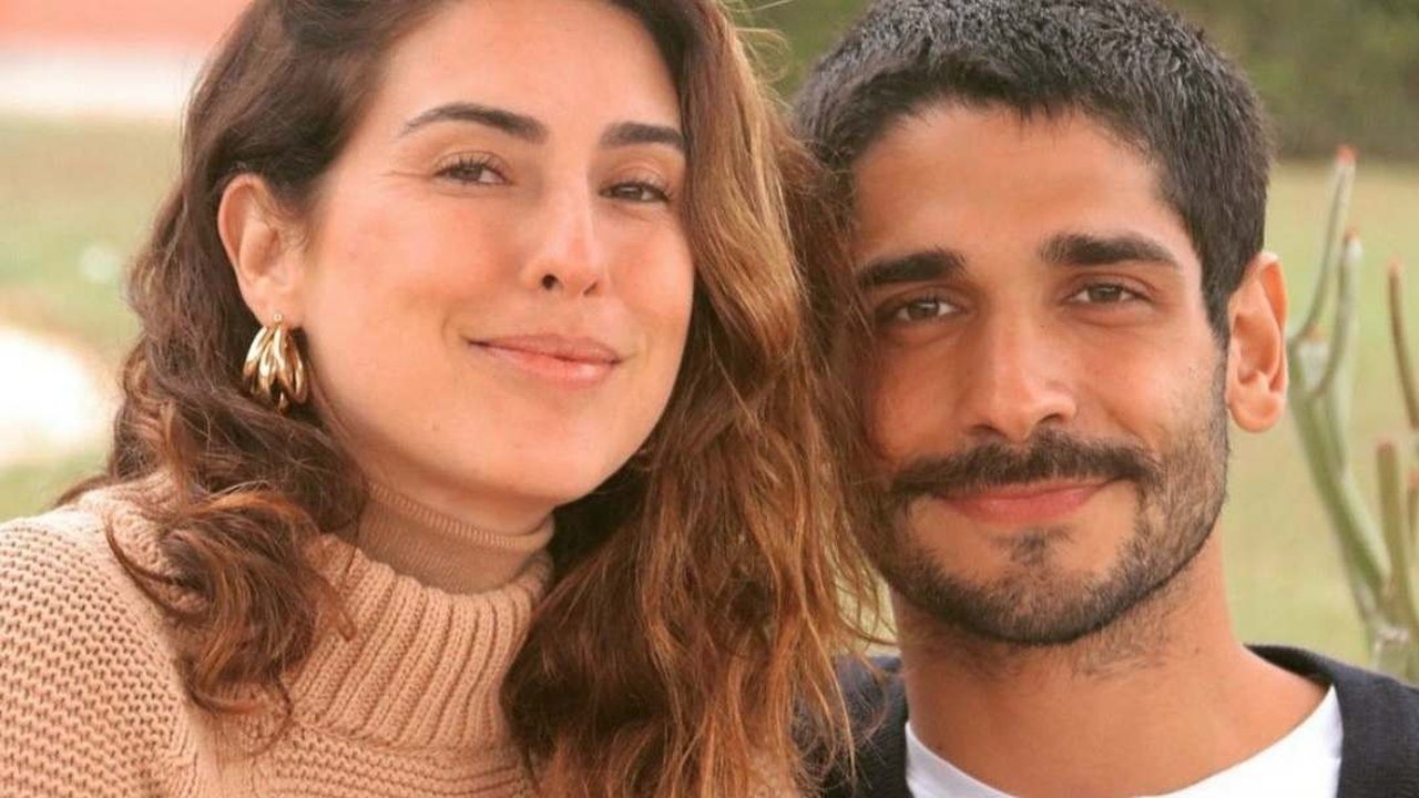 Fernanda Paes Leme mostra pedido de casamento e diz: ‘não sabia o que fazer’
