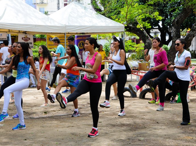 Domingo será de exercícios físicos no Lazer na Praça