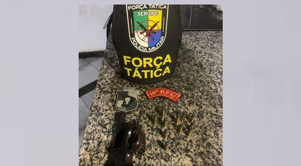 Três suspeitos de roubar celulares são presos após carro cair da ribanceira em Nossa Senhora das Dores / Foto: Foto: PM/SE