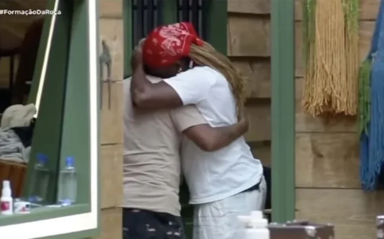 Após expulsão, Creo Kellab pede ajuda financeira a Toninho Tornado para cuidar da mãe