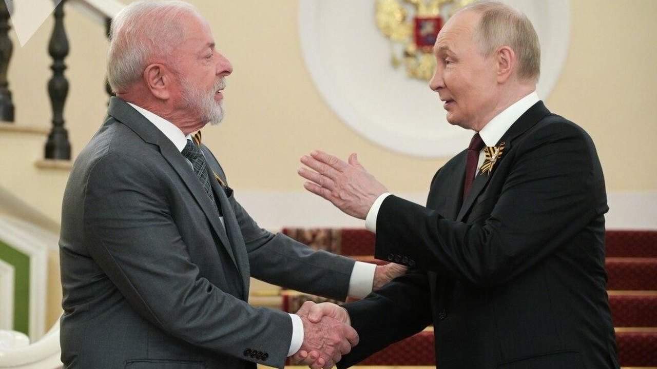 Putin parabeniza Lula pela reeleição à presidência