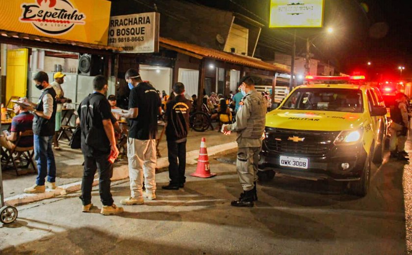 Combate à covid-19: prefeitura e polícia militar fiscalizam bares e restaurantes