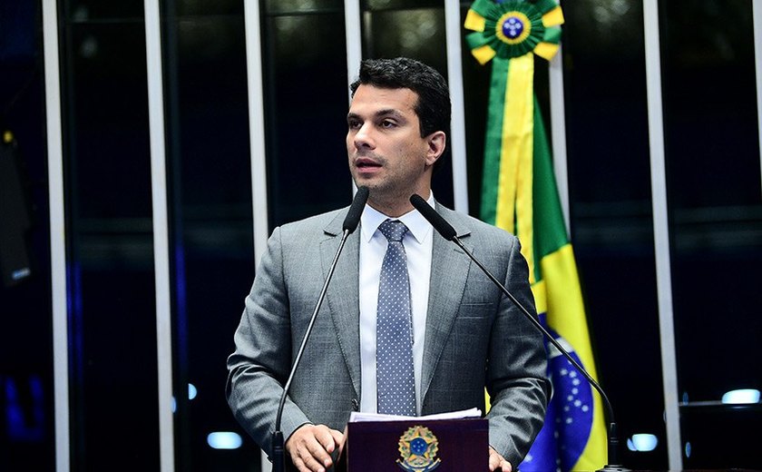 Senador Irajá questiona desdobramentos de operação da PF em Tocantins