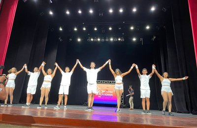 Grupo Império Urbano de Santana do Mundaú participa da 17ª Mostra Alagoana de Dança