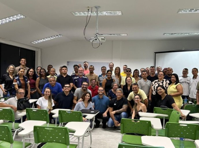 Aedes aegypti: equipe técnica da SMS de Palmeira participa de treinamento para utilização de ovitrampas