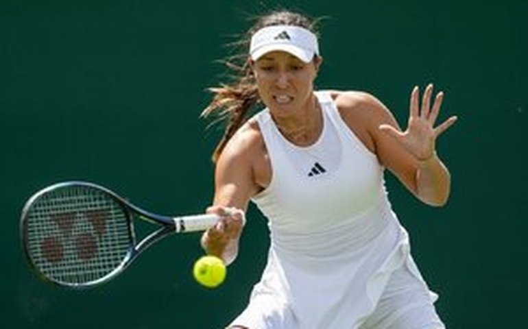 Pegula atropela Samsonova e é campeã em Montreal; Sinner conquista seu primeiro Masters 1000