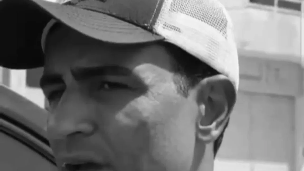 Vídeo que circula no 'zap' desmonta discurso de JHC a lixo, esgoto, crise na educação e caso Banco Master; veja vídeo