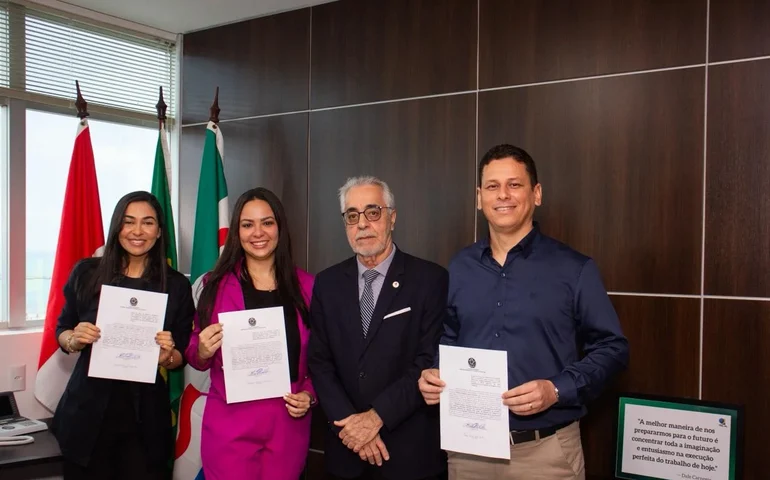 TRE-AL empossa servidores aprovados  no concurso unificado da Justiça Eleitoral