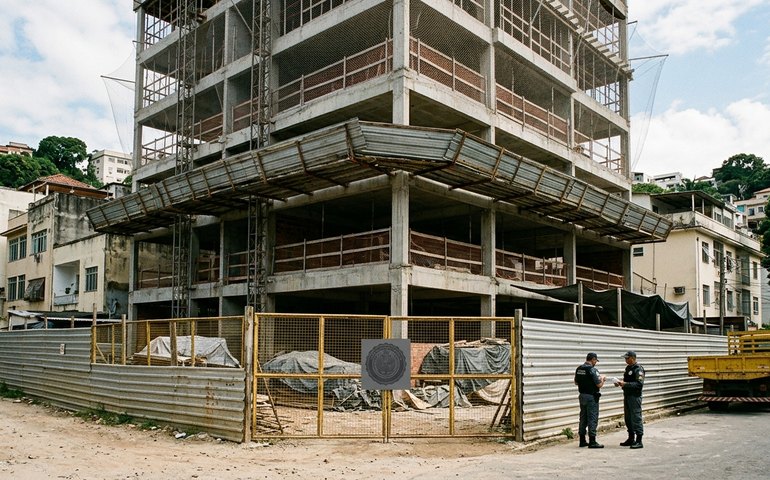MPRJ pede suspensão imediata de obra imobiliária no Humaitá por irregularidades