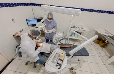 Posto de saúde da Ponta Mofina ganha nova cadeira odontológica e reforma da Prefeitura de Penedo