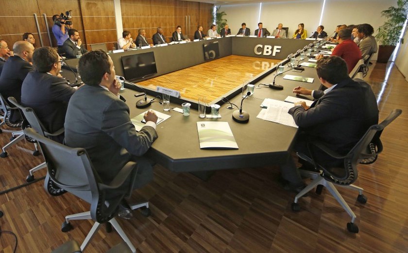 Ex-presidente da Transpetro envolve Temer e 20 políticos em esquema de propina