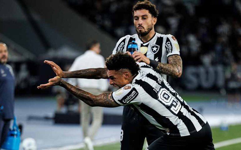 Botafogo leva susto desnecessário, mas vence Seattle Sounders na estreia do Mundial de Clubes