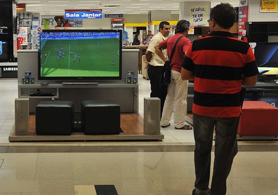 País tinha 9,4 milhões de empresas em 2022, mostra pesquisa do IBGE