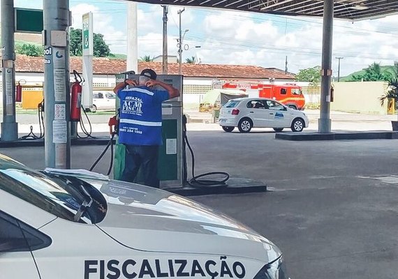 Sefaz flagra cerca de 240 mil litros de combustíveis comercializados sem nota fiscal em São Luís do Quitunde