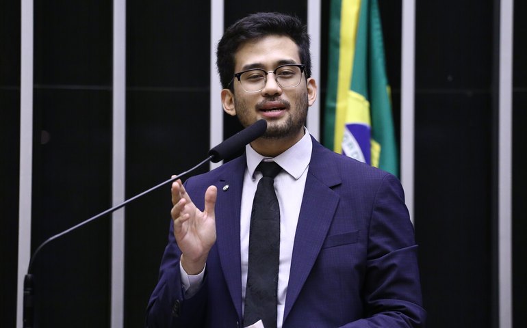 Proposta estabelece regras para penalidade prevista em contrato