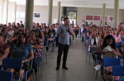 Secretaria de Educação de Penedo realiza abertura do Encontro Pedagógico sobre a BNCC