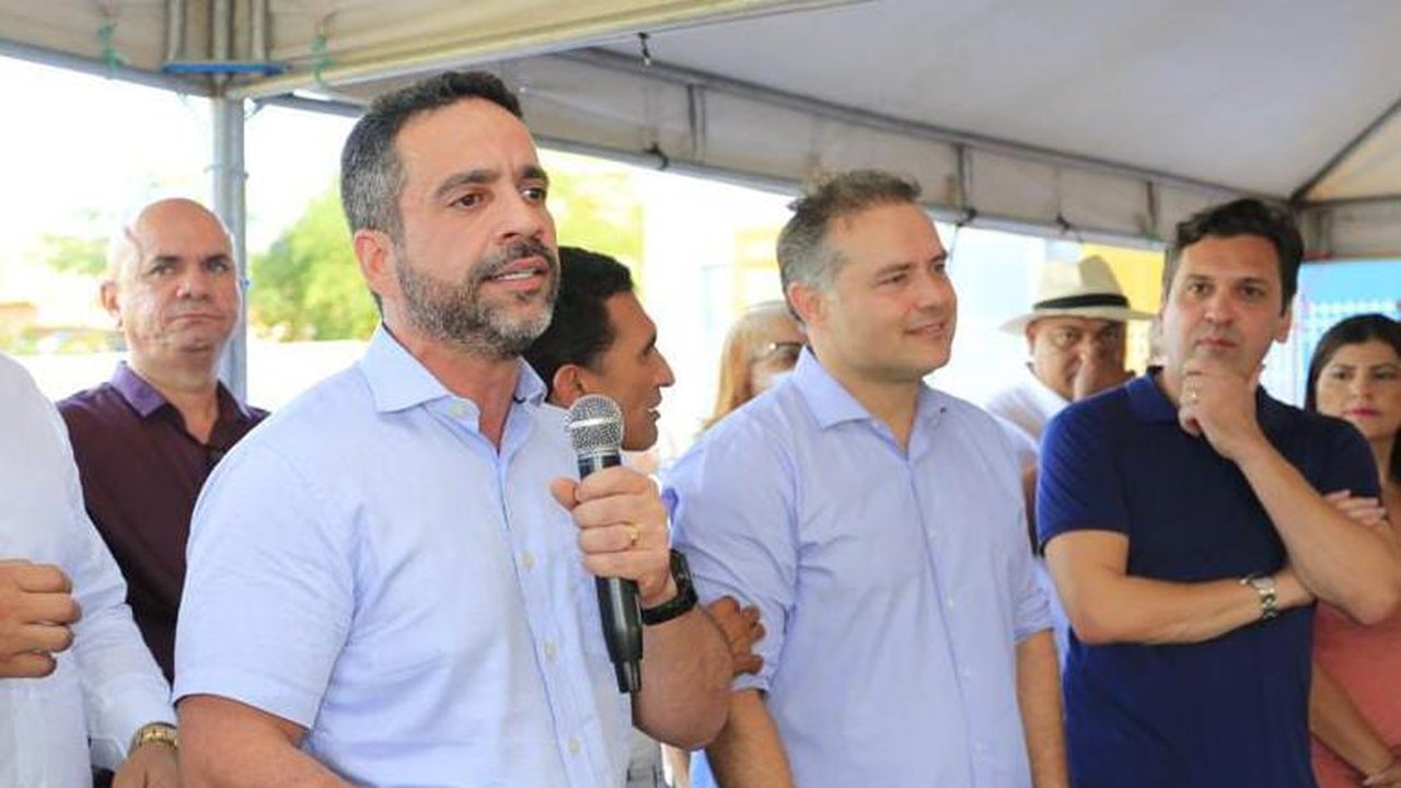 Paulo Dantas participa de inaugurações em Santana do Ipanema e defende novas creches para o município
