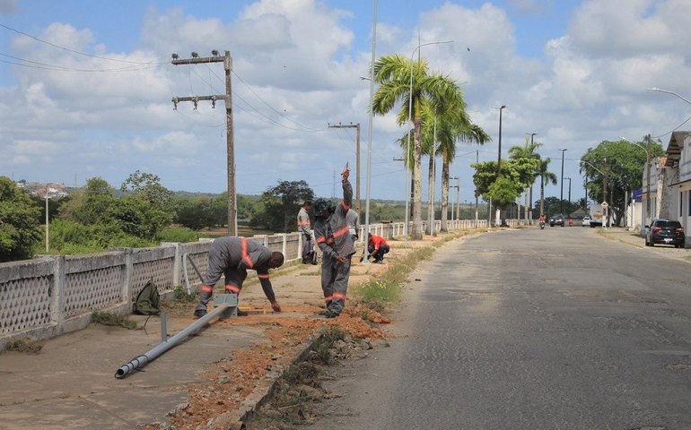 Orla de Penedo terá iluminação com LED, rede de fios embutida e nova calçada
